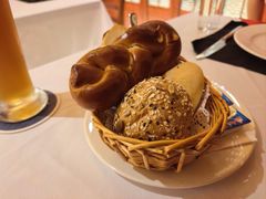 面包篮-申德勒加油站西餐厅(日坛路总店)