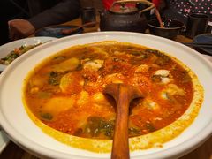 杨林酸菜鱼-麦麦山云南菜(复地活力城店)