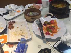 -新大咀港式茶餐厅(宝山万达店)