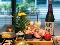 -铭牛烧肉·和牛海鲜自助(高新月牙湖店)