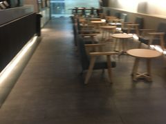-瑞幸咖啡(1+1大厦店)