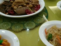 -山明水秀大饭店