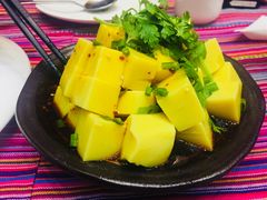 -香巴拉云南餐厅(华莱坞店)