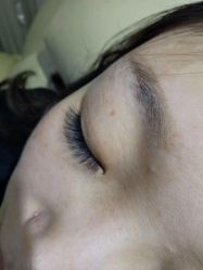 -爱空间美睫健康美甲