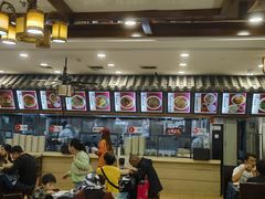 -桥香园云南过桥米线(金马碧鸡店)