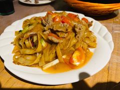 湿炒牛河-李记潮汕砂锅粥(营福路店)