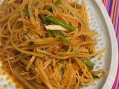 -香巴拉云南餐厅(华莱坞店)