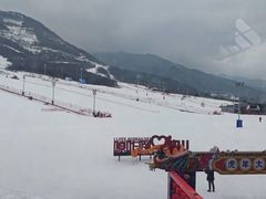 -鳌山滑雪度假区
