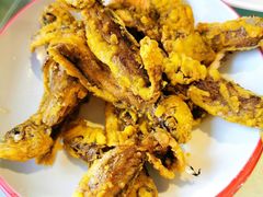 干炸小黄鱼-福荣居褡裢火烧京味家常菜(西四店)