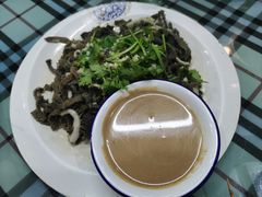 -六顺园清真回族饭店(工程街店)