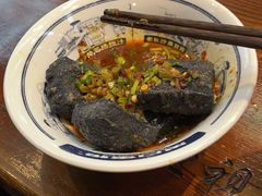 -黑白电视长沙小吃(美林M·LIVE天地东座店)