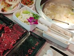 -三头牛·潮汕牛肉生蚝火锅 (夏湾店)