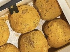 -BHC炸鸡(明洞总店)