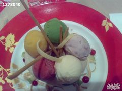 缤纷欢舞俯视图-哈根达斯(国瑞店)