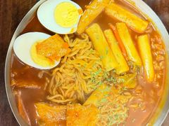 -米屋石锅拌饭(师大店)