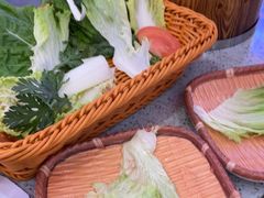 -阿婆情腊排骨火锅(金虹路店)