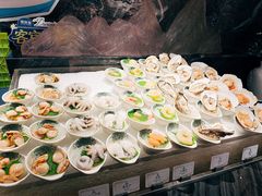 -雍容荟帝王蟹活龙虾展台自助(IFS黑金店)