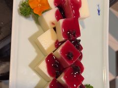 -海派美食·家宴海鲜青岛菜·石锅鲽鱼头(东方城店)