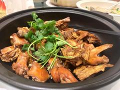 -榕树下海鲜馆(坪山路店)