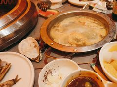 -黑金·寻焰自助百汇·烤肉·火锅(中街店)