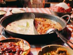 -赵美丽·重庆社区火锅·直营店(火车东站·中豪国际店)