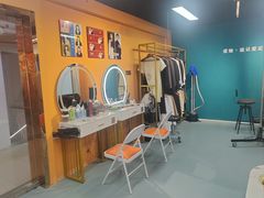 -爱定格照相馆·证件照(上海惠南观海坊店)