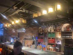-麦凯伦烧烤·精酿超级工厂店(金桥总店)