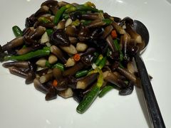 -东方红酒楼(知春路店)