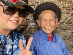 -高荡千年布依古寨旅游景区