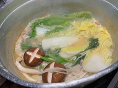 -禄婶鸡煲·打边炉