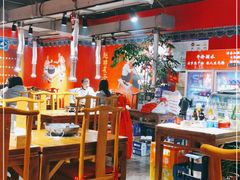 大堂-赵胖炙子烤肉&深夜酒馆(簋街店)