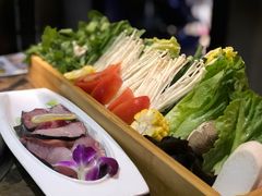蔬菜拼盘-鱼豆吉·豆浆鱼火锅(宜昌万达店)