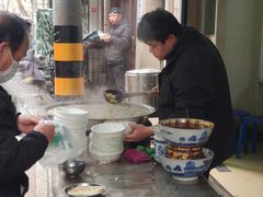 -老字号贾家肉丸糊辣汤(光明巷店)