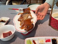 香酥烤鸭-秀儿四九城·新京菜(亚运村鸟巢店)