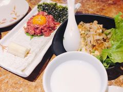 生拌牛肉-炼火烤肉店