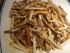 -丁记盐蘸牛肉·新杭菜(河东路店)