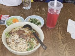 -李先生牛肉面大王(北京站售票厅餐厅)