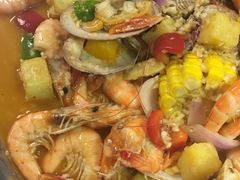 -千旬岛海鲜小聚(万达广场店)