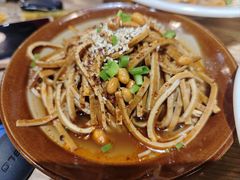 -冯烫烫跷脚牛肉·川菜小馆(武胜西街店)