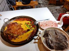 -岗上渣渣老火锅(两路口店)