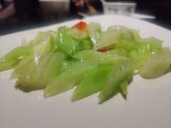 西芹百合-吴越荣记苏州菜·松鼠桂鱼(月光码头店)