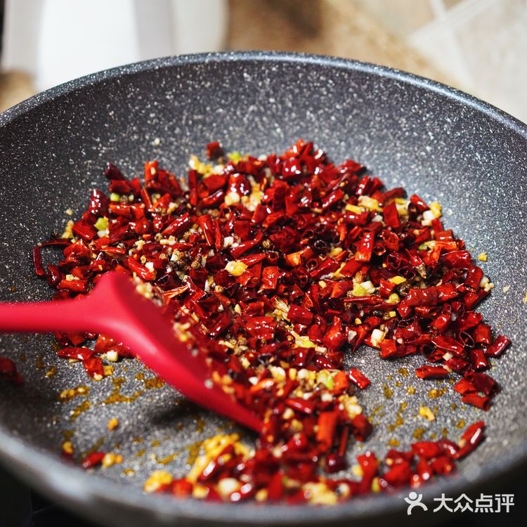 完全停不下来的辣子兔（干煸兔）