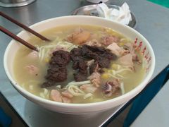 -文山荷鲜居(翠湖店)