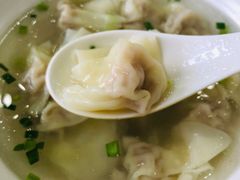 -珊珊小笼馆(仙霞路店)