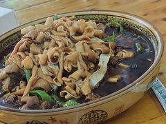-一品红烧鸭特色川菜(三岔湖店)