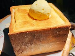 面包诱惑-绿茶餐厅(成都大悦城店)