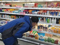 -华润万家便利超市(五爱家园店)