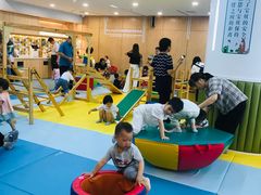 -亲亲袋鼠托育早教·思维专注力·棕熊英语(鼓楼恒力城店)