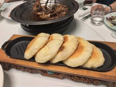 -巴音浩日娲·蒙餐(双林东路店)