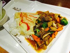 -双桂坊美食街(南大街商业步行街店)